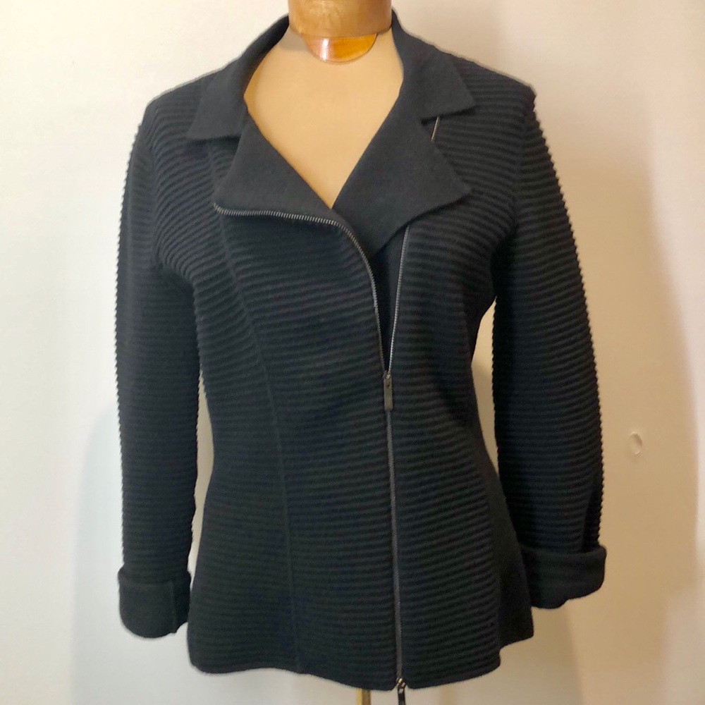 Armani Collezioni - Black Zip Blazer